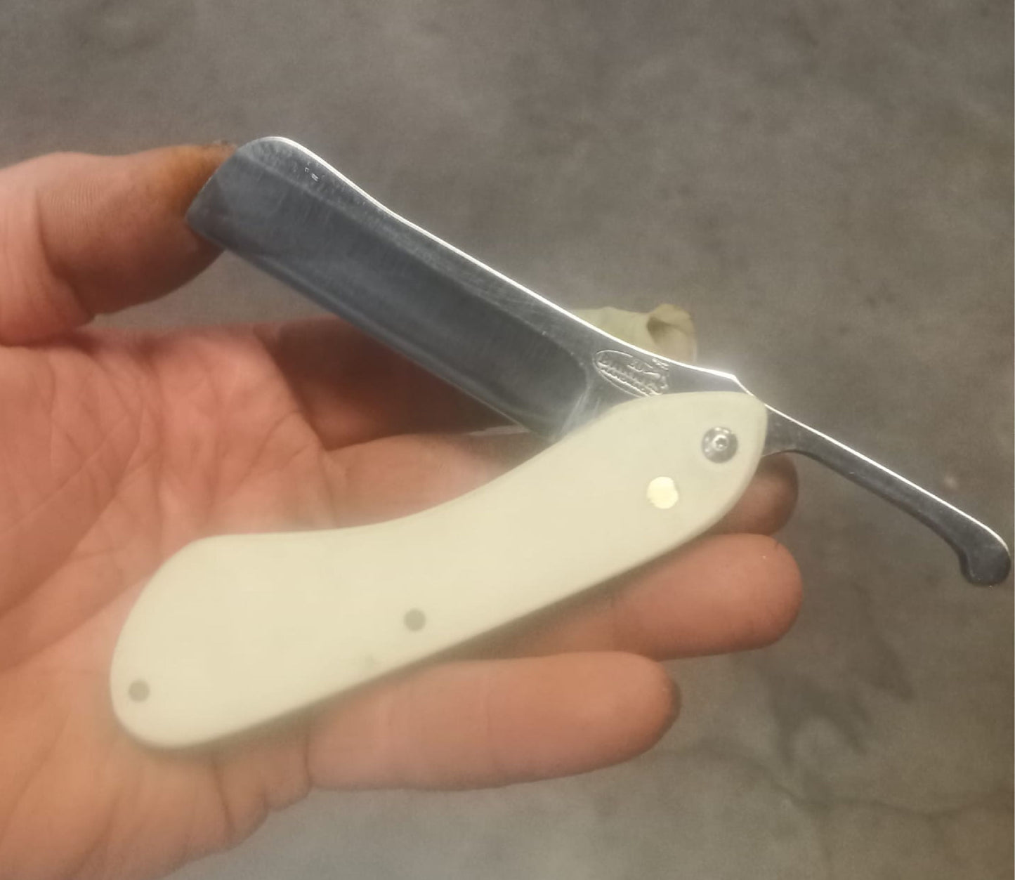 Folding Barr Knife